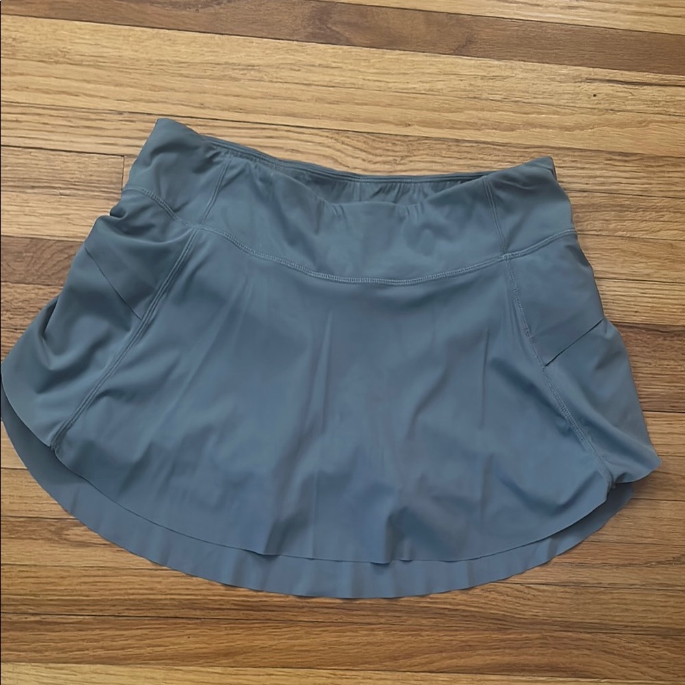 Zyia gray skort small